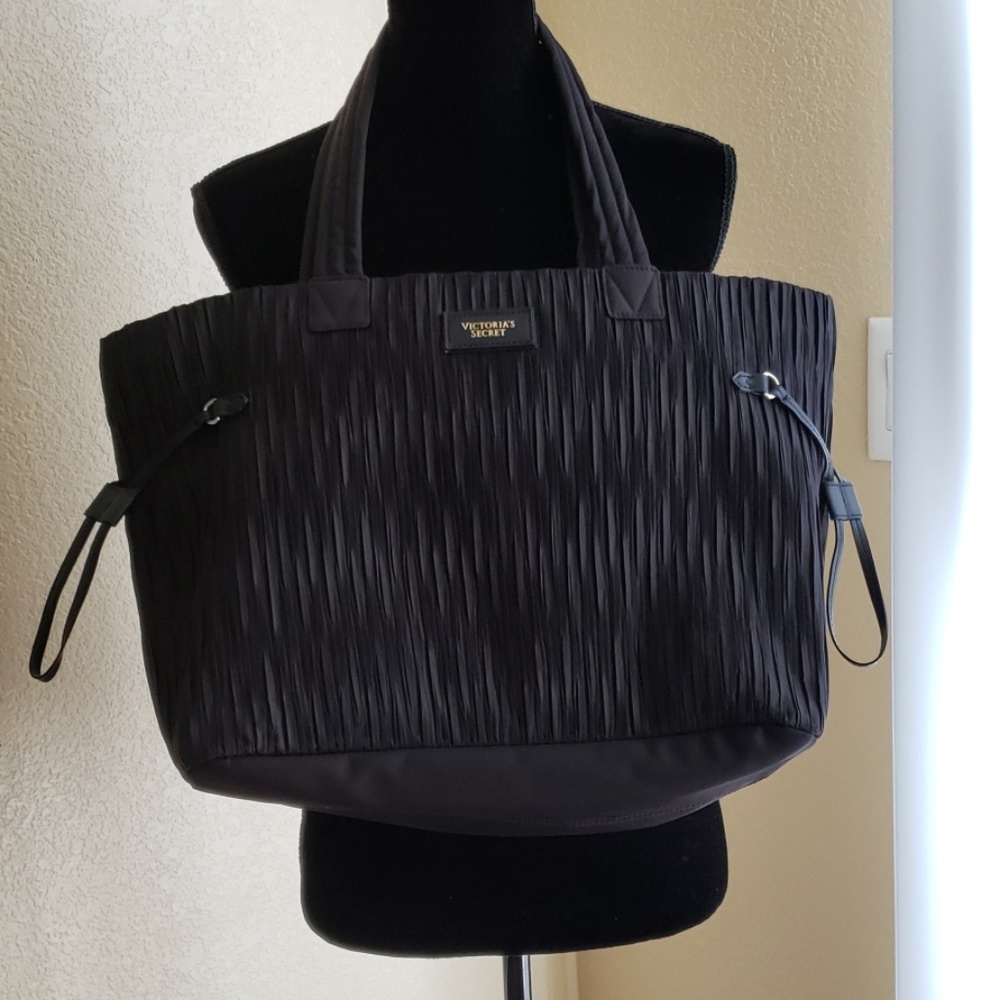 Victoria's Secret Quilted Weekend Bag
